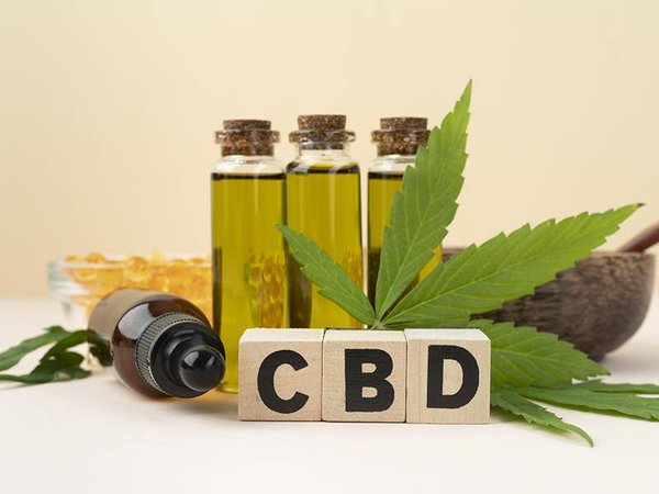 Huile de CBD : Choisir le bon dosage et la bonne méthode de consommation pour un traitement médical